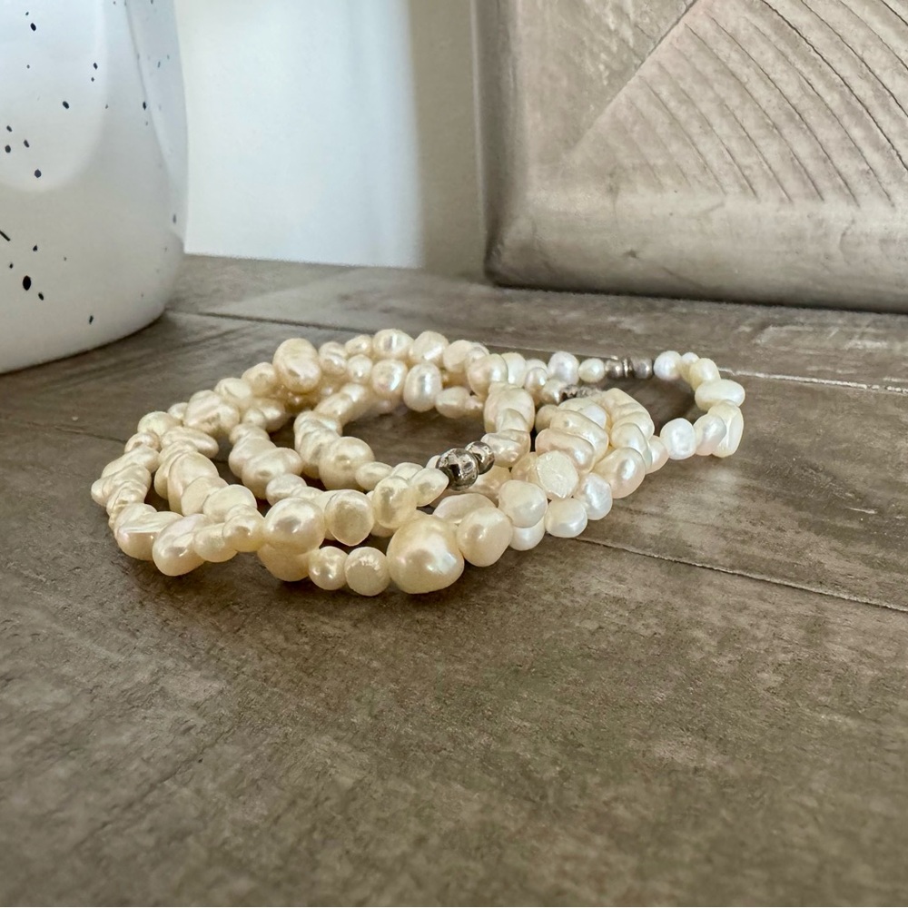Elegant Cream Pearl Bracelets